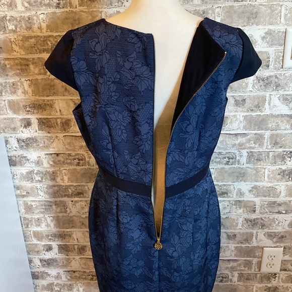 Antonio Melani dress. Size 10. Navy blue trim with medium blue flower pattern. - Picture 16 of 16